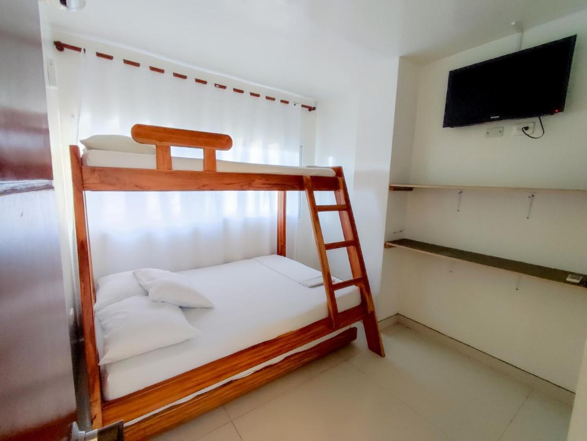 Hotel Portoalegre Ковеньяс Екстер'єр фото