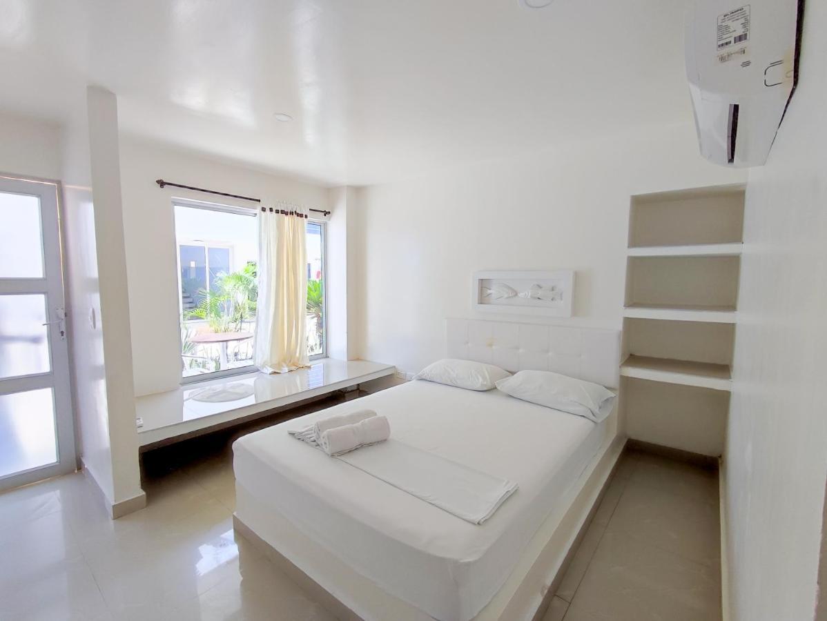 Hotel Portoalegre Ковеньяс Екстер'єр фото