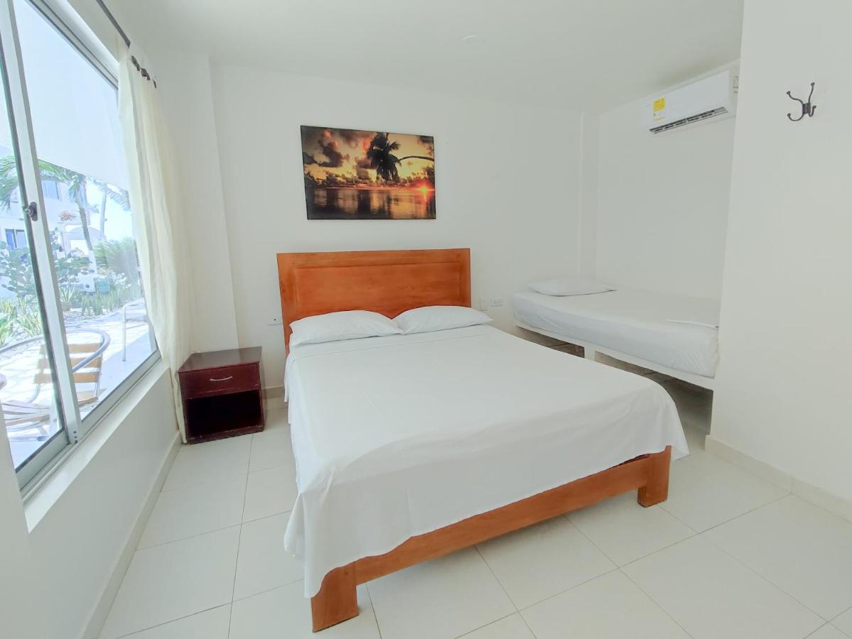 Hotel Portoalegre Ковеньяс Екстер'єр фото