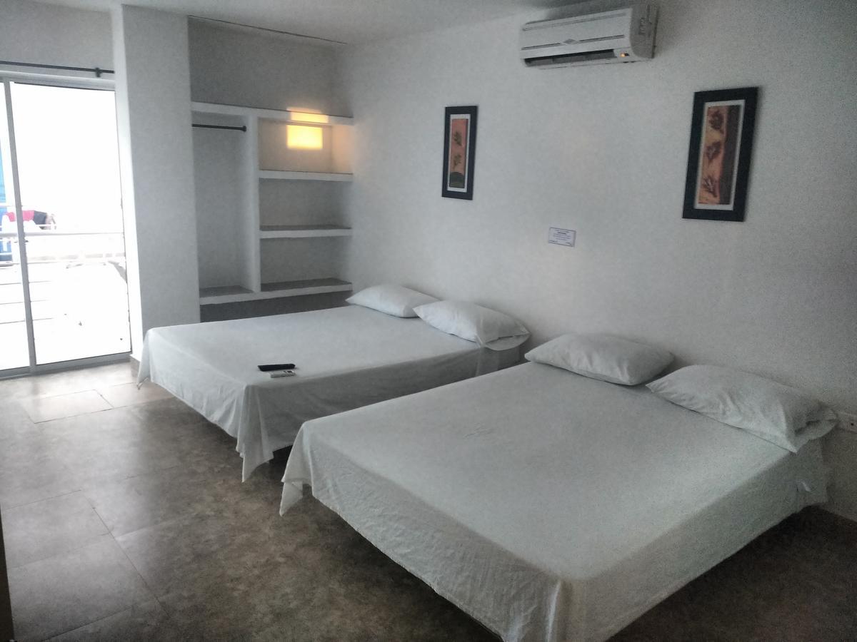 Hotel Portoalegre Ковеньяс Екстер'єр фото